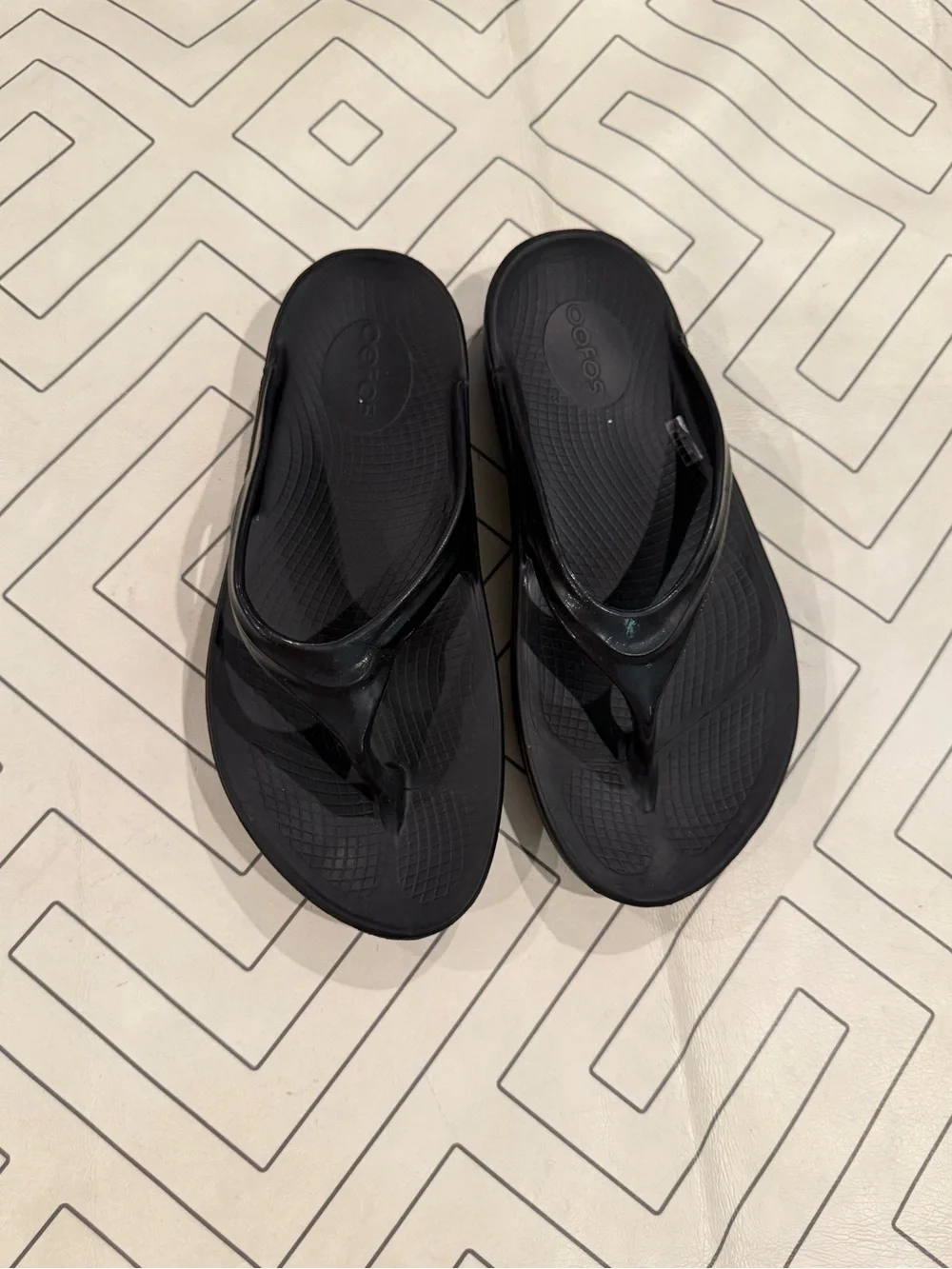Oofos Thong Sandals